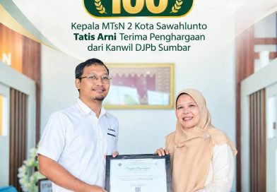 Capaian IKPA Raih Nilai Sempurna 100, Kepala MTsN 2 Kota Sawahlunto Tatis Arni Terima Penghargaan dari Kanwil DJPb Sumbar Capaian IKPA Raih Nilai Sempurna 100, Kepala MTsN 2 Kota Sawahlunto Tatis Arni Terima Penghargaan dari Kanwil DJPb Sumbar
