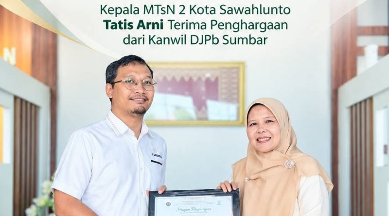 Capaian IKPA Raih Nilai Sempurna 100, Kepala MTsN 2 Kota Sawahlunto Tatis Arni Terima Penghargaan dari Kanwil DJPb Sumbar Capaian IKPA Raih Nilai Sempurna 100, Kepala MTsN 2 Kota Sawahlunto Tatis Arni Terima Penghargaan dari Kanwil DJPb Sumbar